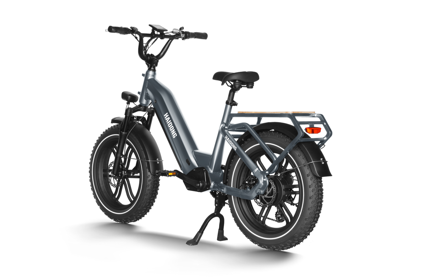 The Himiway - Big Dog - Grey, a powerful 750W gear motor electric bike, is designed for long-distance travel. It features a sleek gray color and is equipped with a black seat.