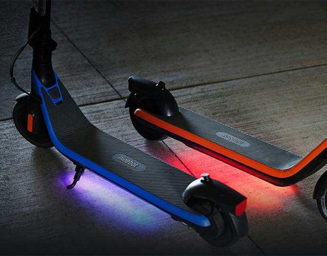Segway Ninebot C2 Pro electric scooter: C2-series ambient lighting illustration