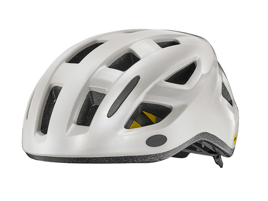 Giant Relay helmet with Mips protection isolated on a white background.