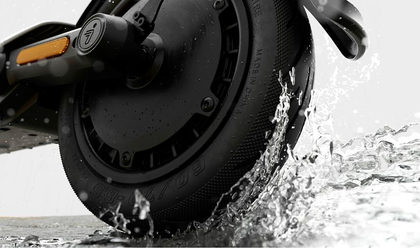 Segway Ninebot E3 Pro electric scooter, ipx5 water resistance