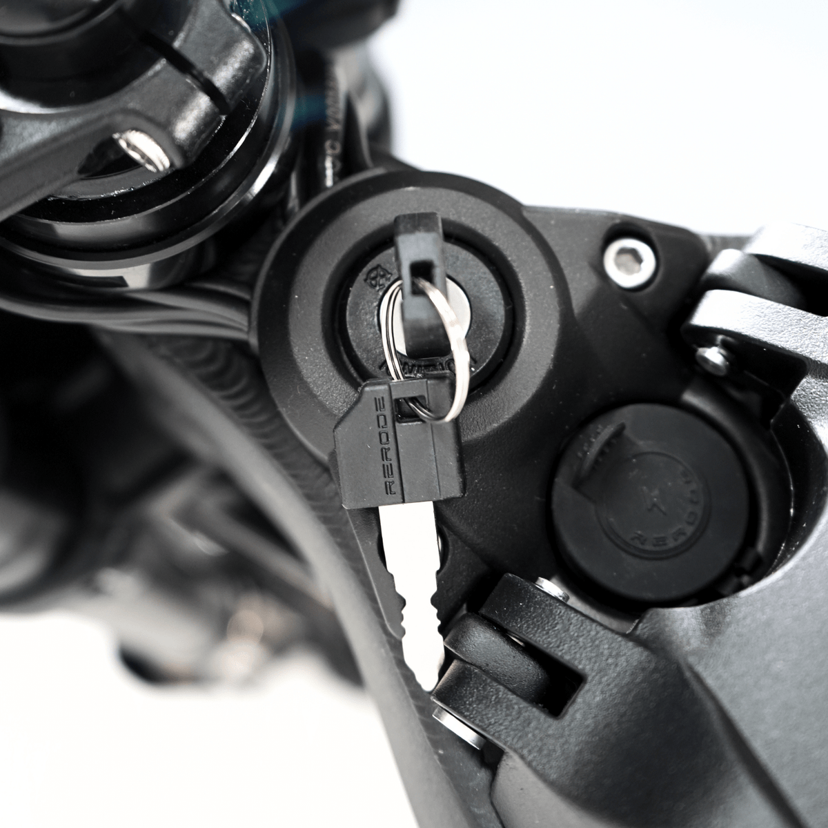RERODE R1 Electric Dirt Bike keyed ignition and charging ports