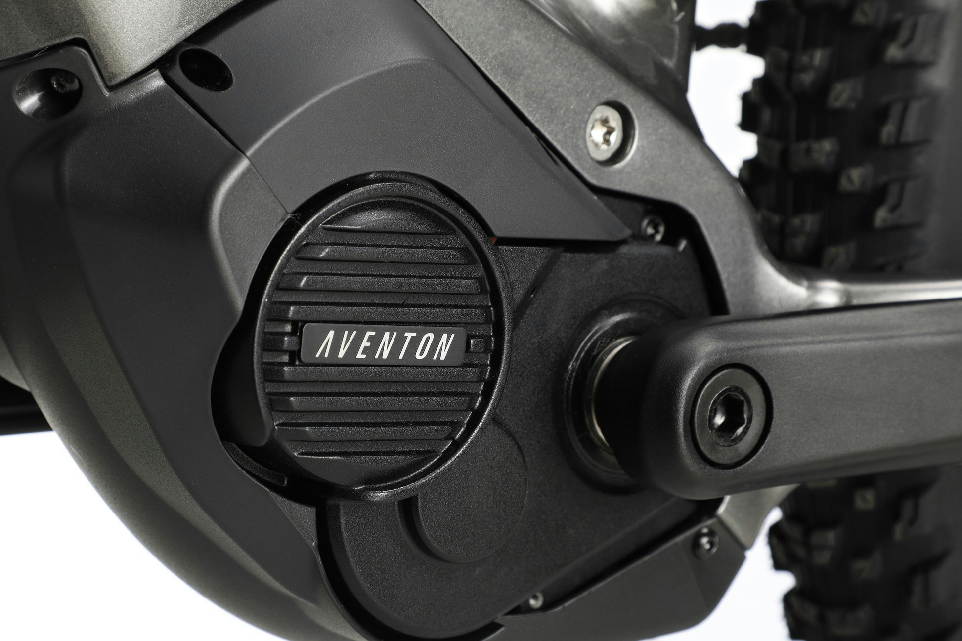 Close-up of an Aventon Ramblas eMTB's mid-drive motor.